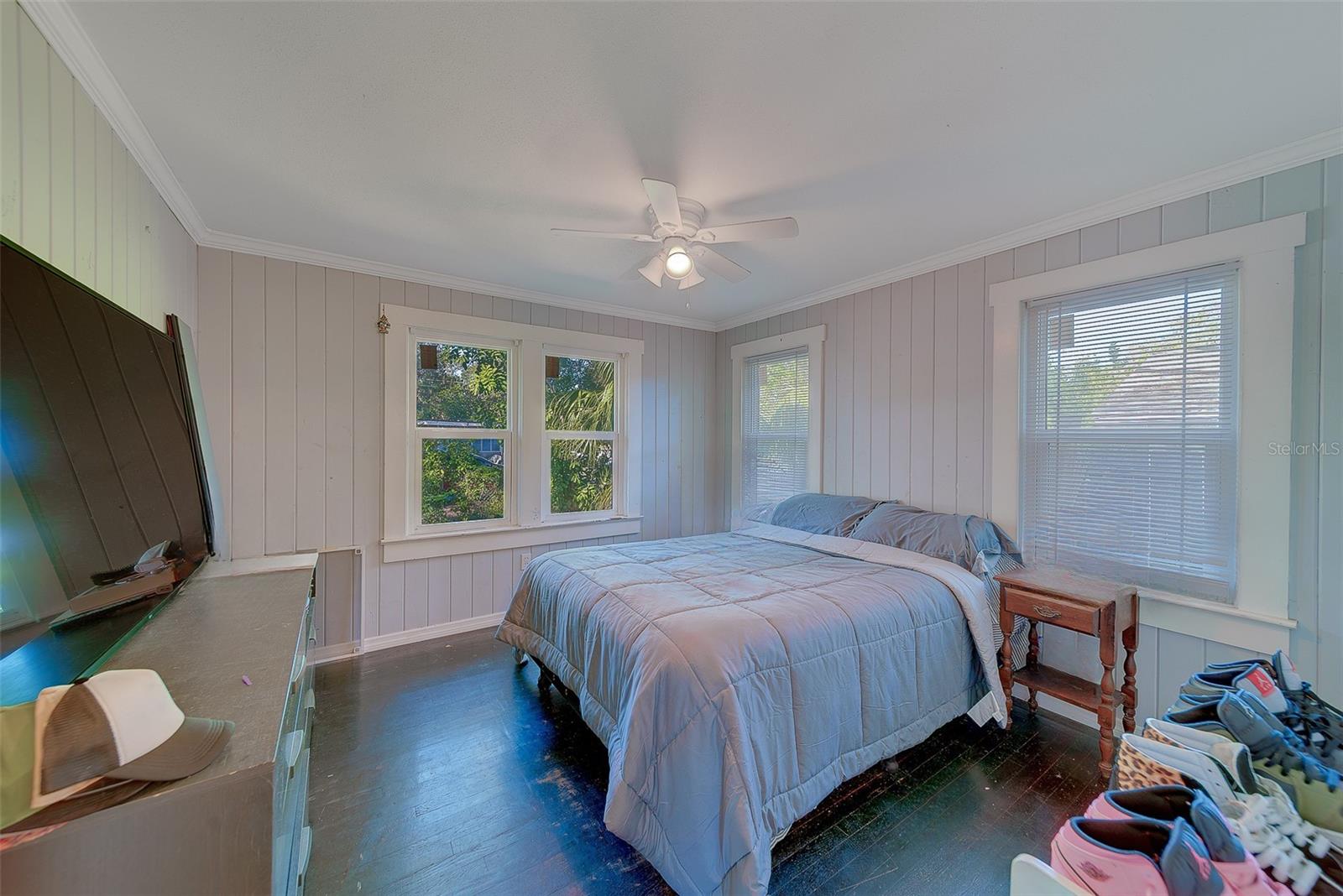 Image 9 of 22 For 1353 Michigan Avenue