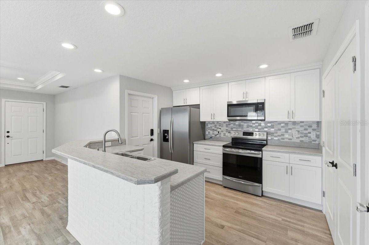 Image 11 of 33 For 5662 Tower Palms Lane