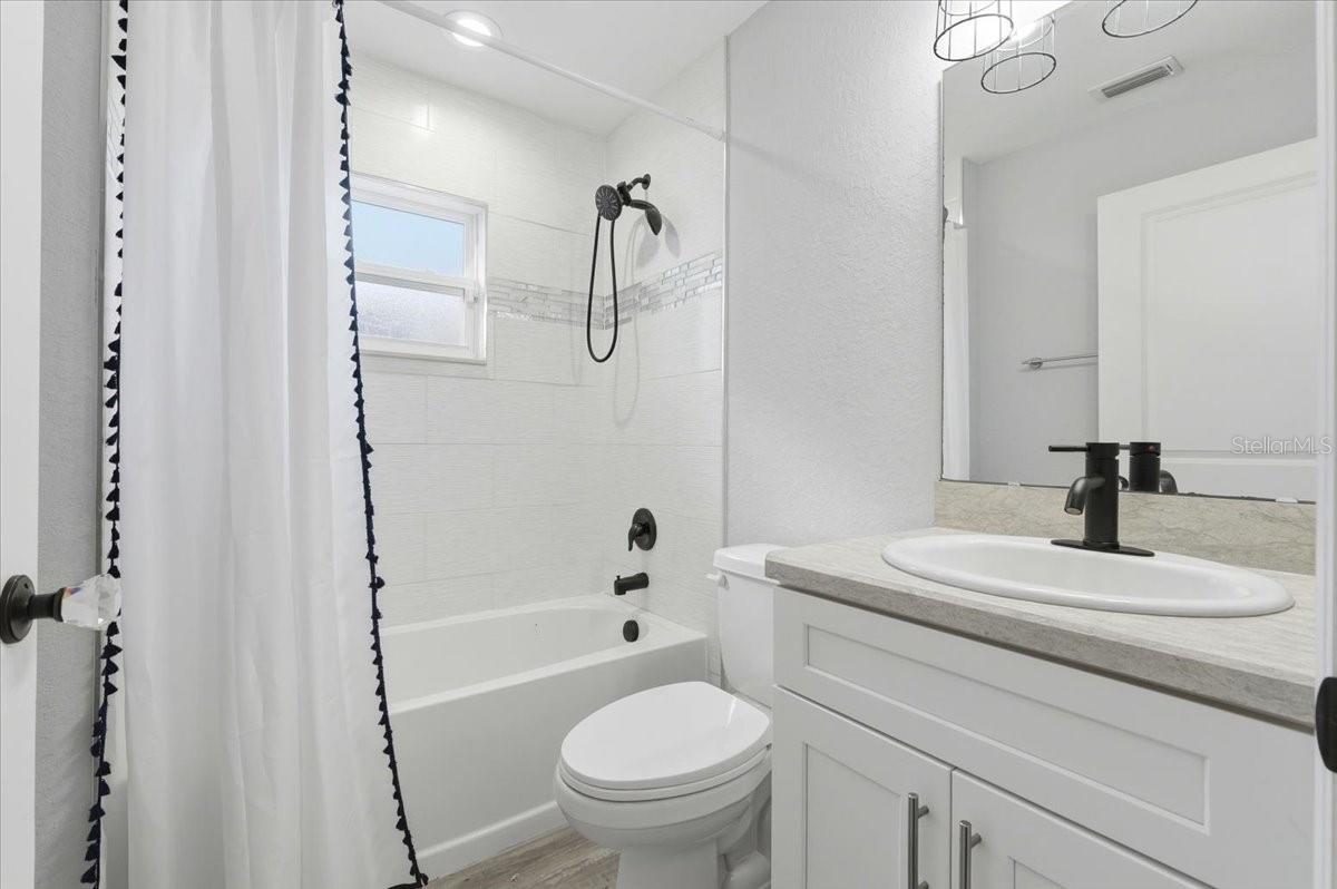 Image 27 of 33 For 5662 Tower Palms Lane