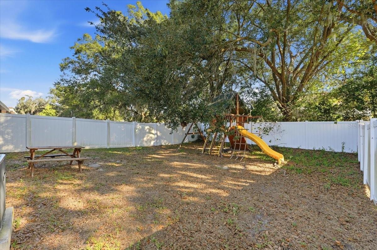 Image 32 of 33 For 5662 Tower Palms Lane