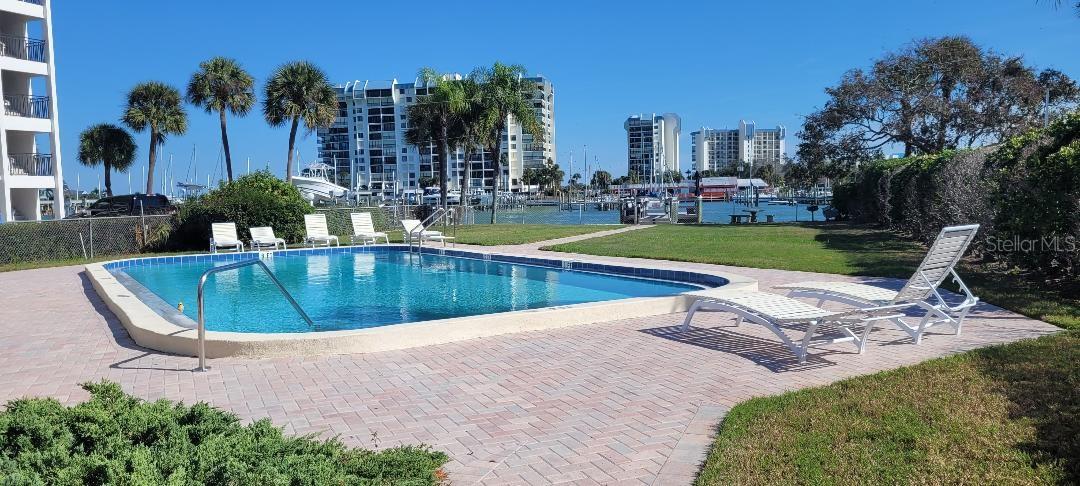 Image 18 of 33 For 9755 Harrell Avenue 206