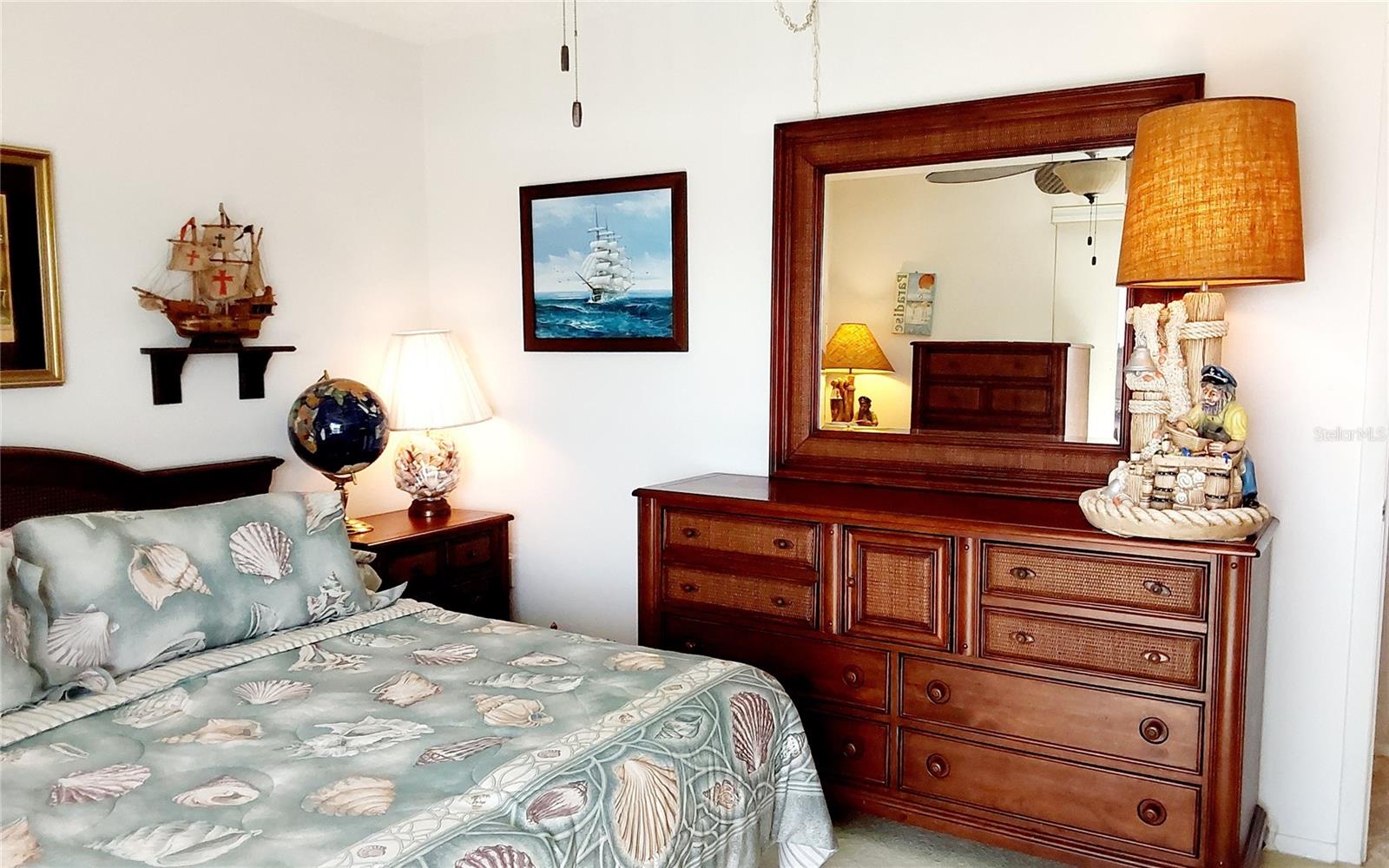 Image 23 of 33 For 9755 Harrell Avenue 206