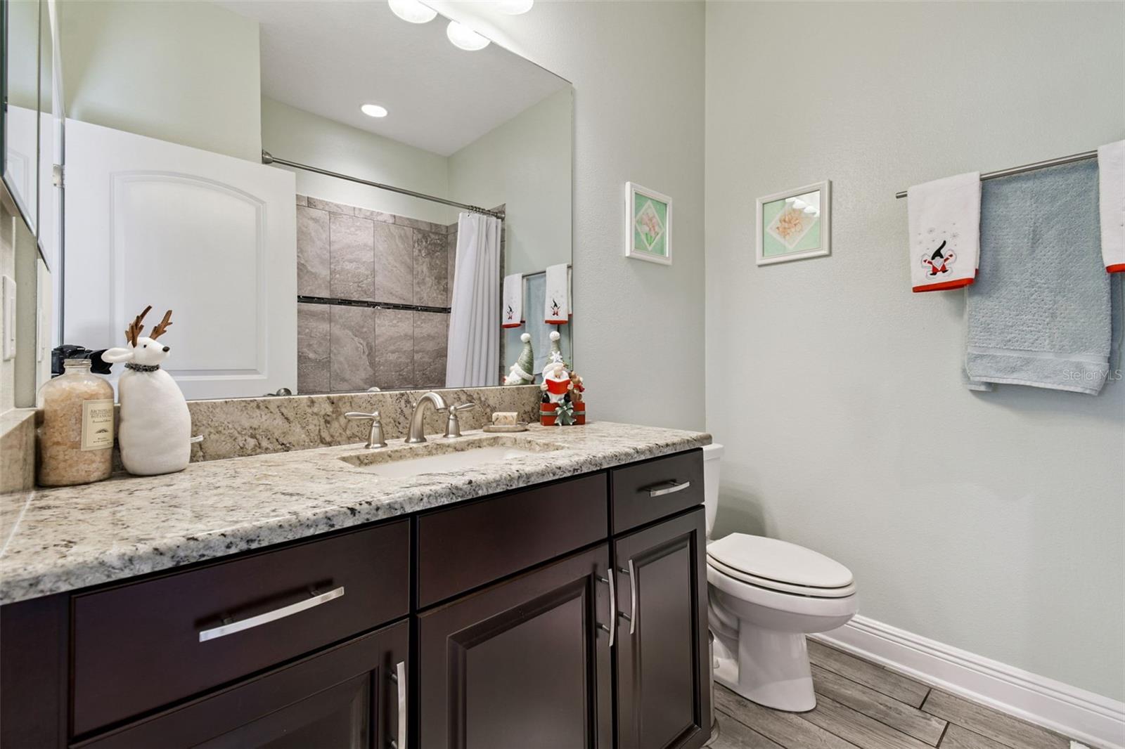 Listing photo id 16 for 18779 Deer Tracks Loop