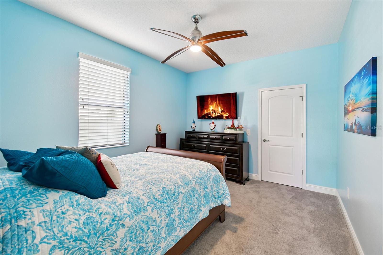 Listing photo id 18 for 18779 Deer Tracks Loop