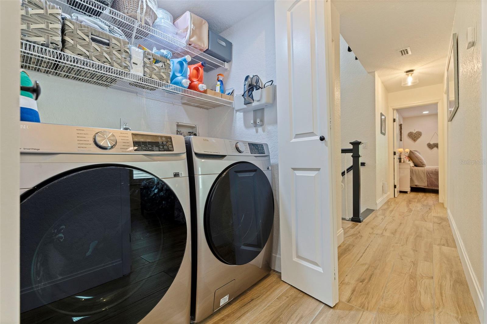 Image 28 of 43 For 842 2nd Avenue S