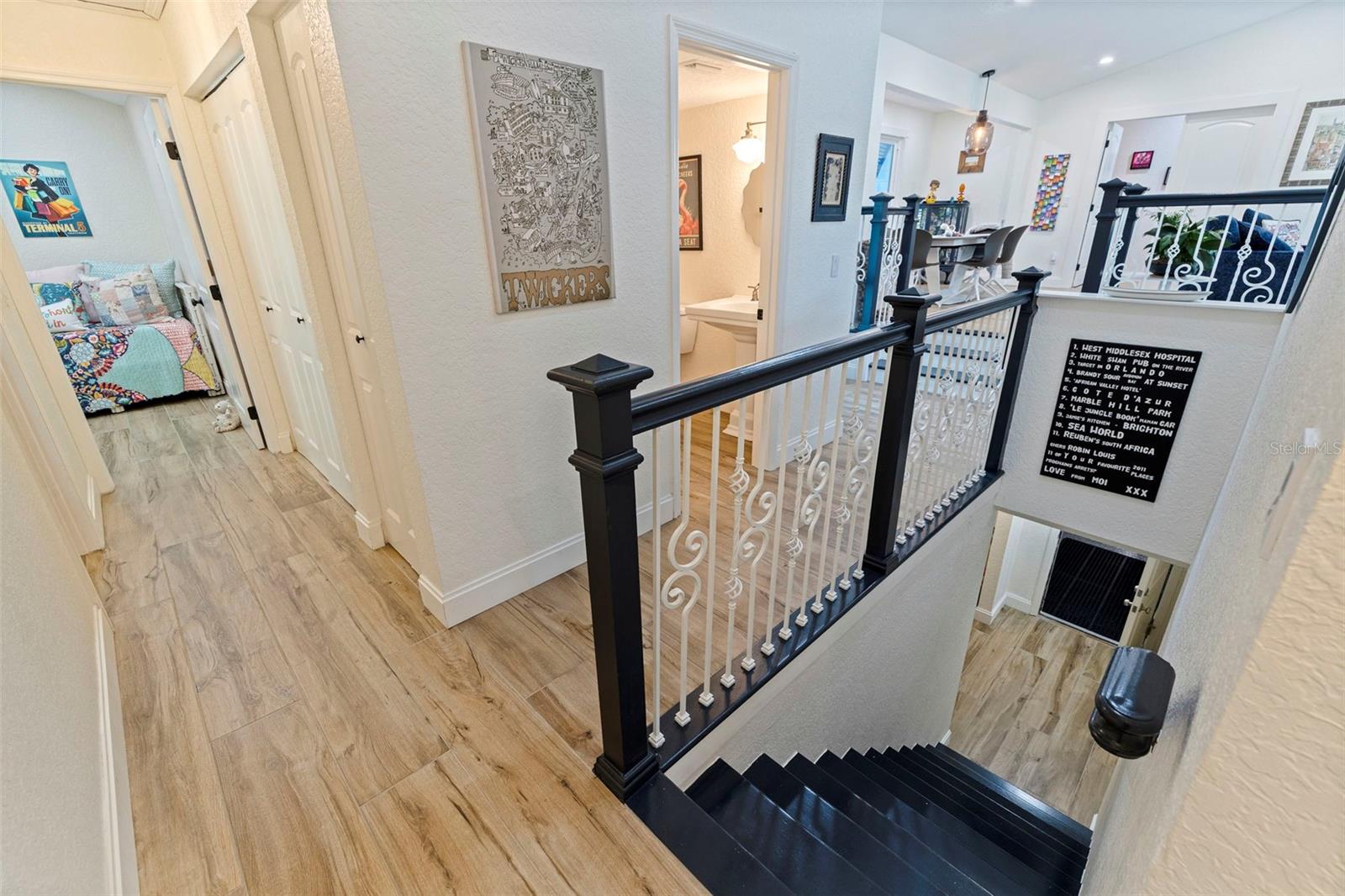 Image 29 of 43 For 842 2nd Avenue S