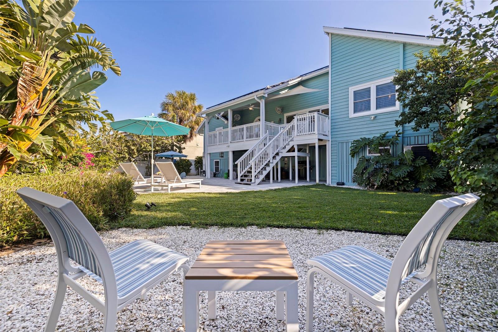 Image 38 of 43 For 842 2nd Avenue S