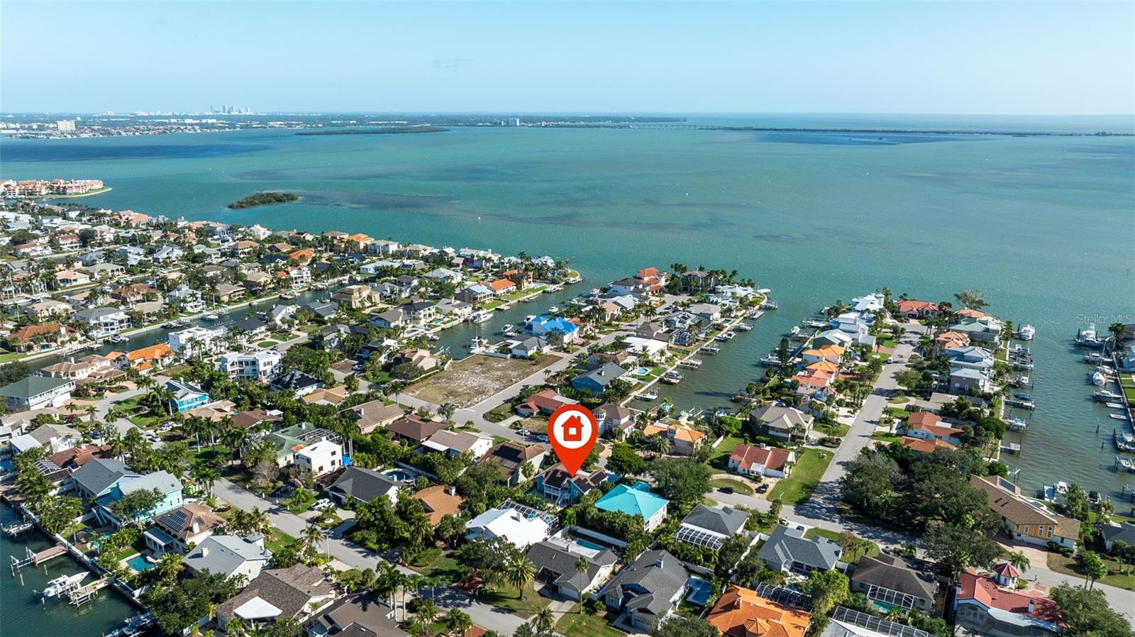 Image 40 of 43 For 842 2nd Avenue S