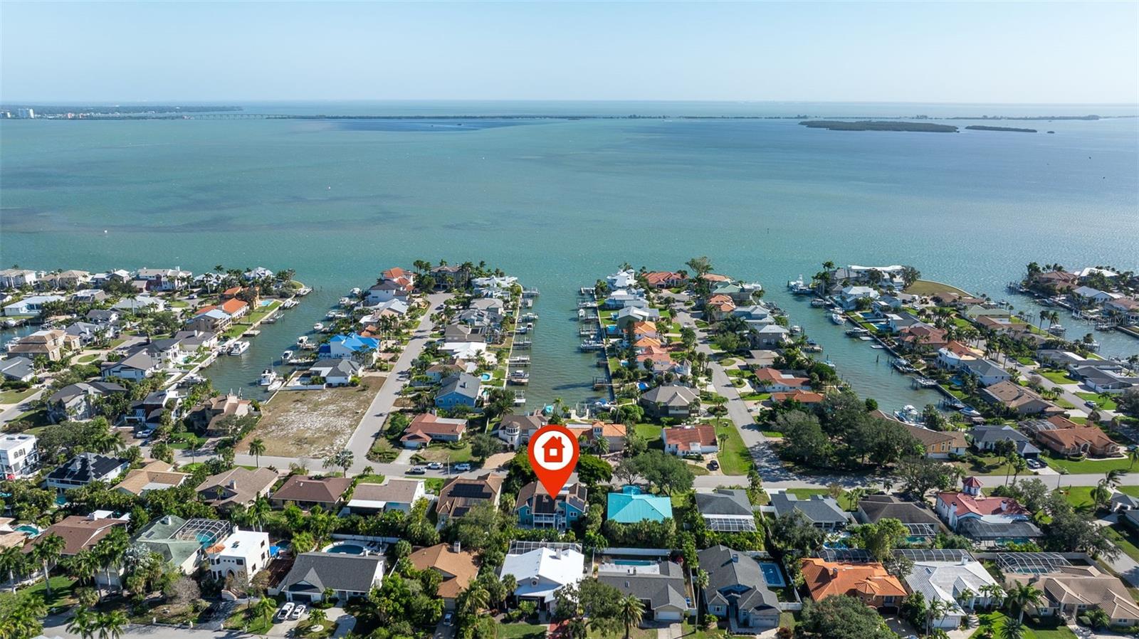 Image 41 of 43 For 842 2nd Avenue S