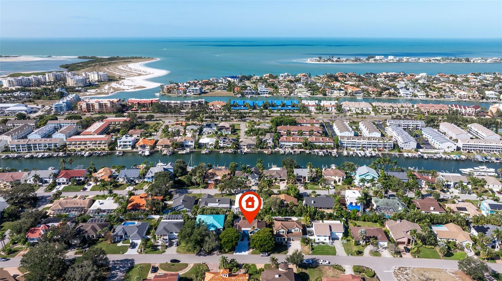 Image 42 of 43 For 842 2nd Avenue S