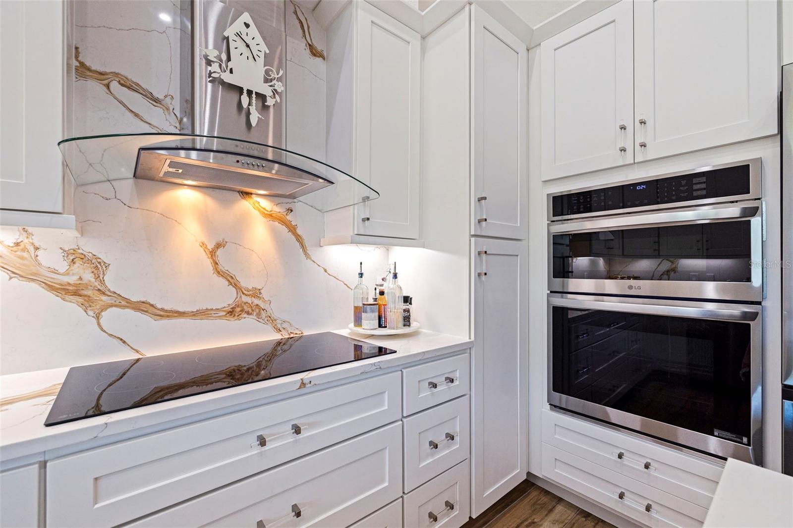 Image 5 of 43 For 842 2nd Avenue S