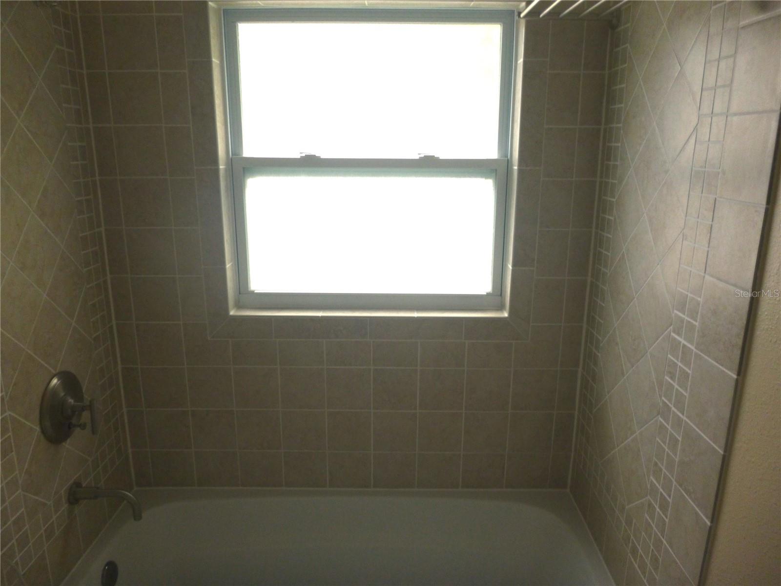 Image 36 of 42 For 2018 Wrangler Drive