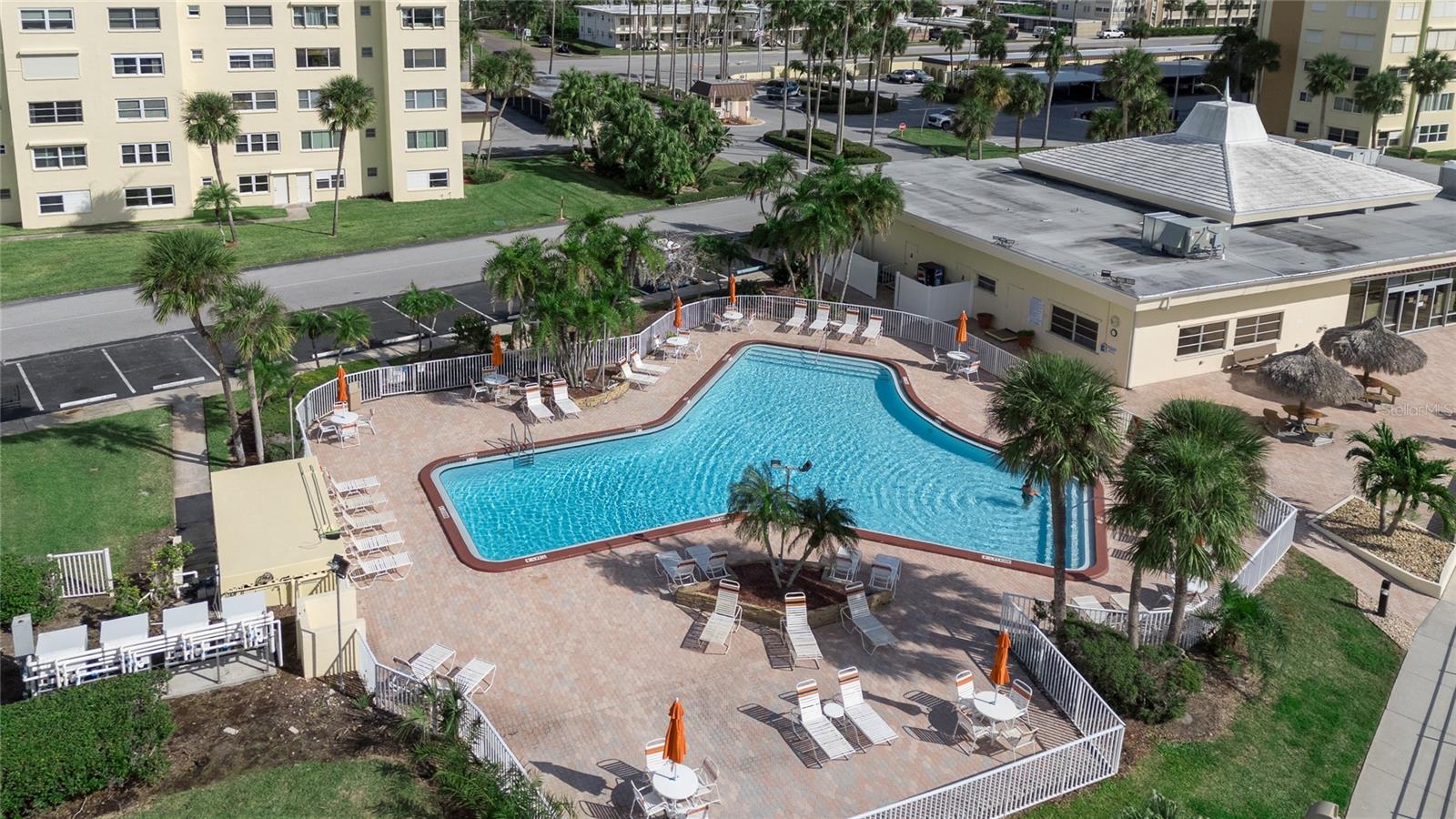 Image 47 of 60 For 4775 Cove Circle 1002