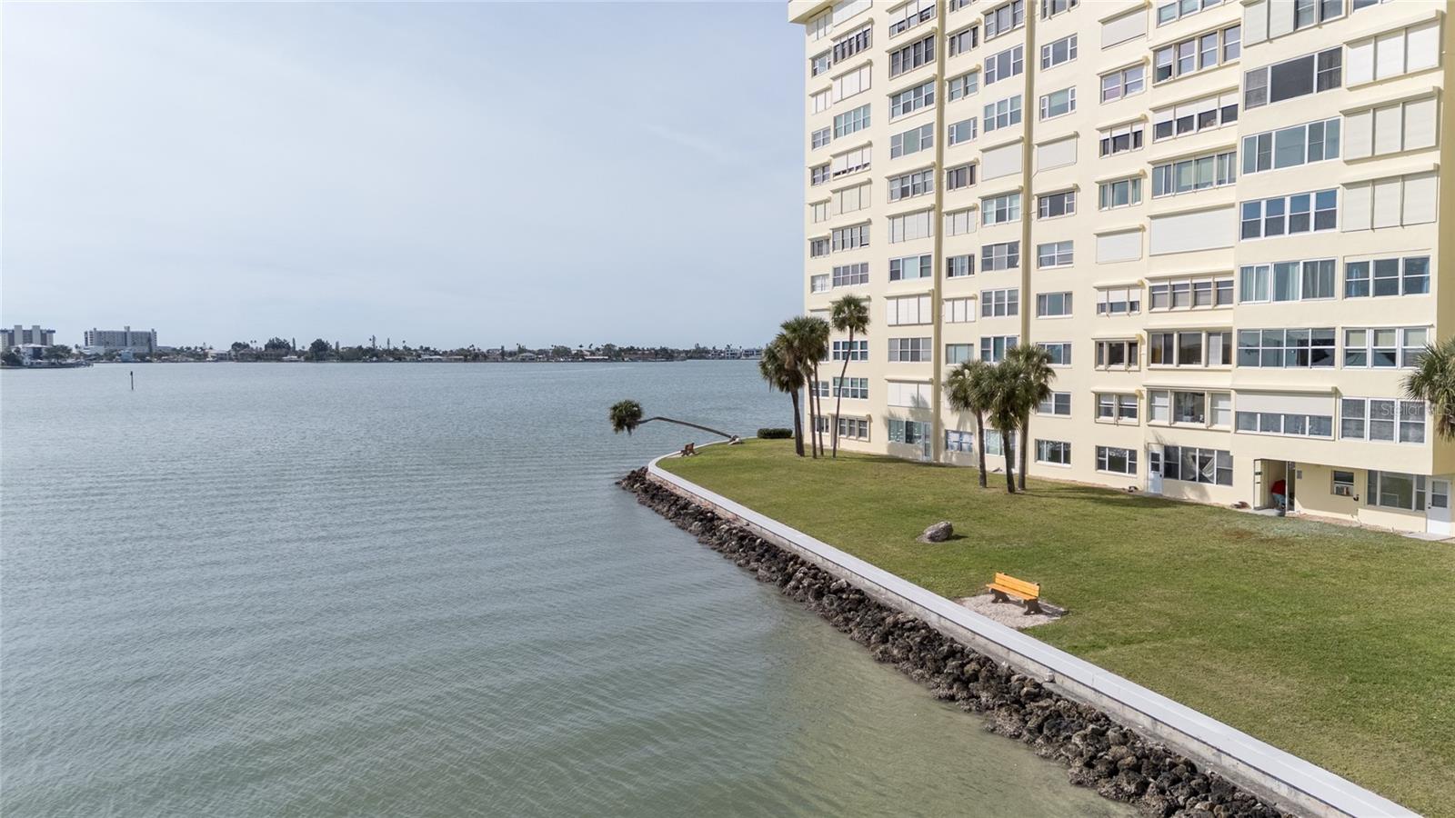 Image 49 of 60 For 4775 Cove Circle 1002