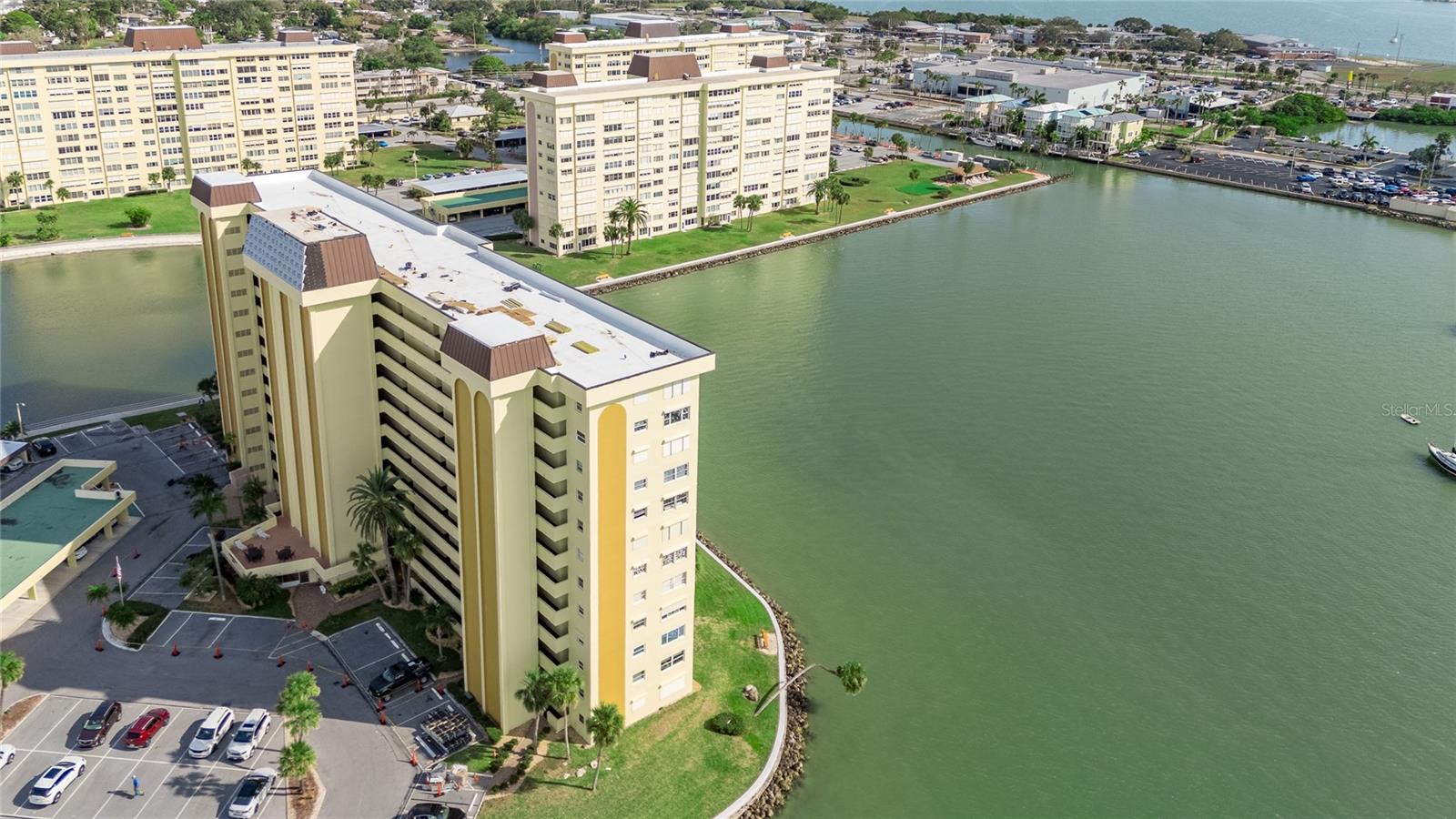 Image 56 of 60 For 4775 Cove Circle 1002