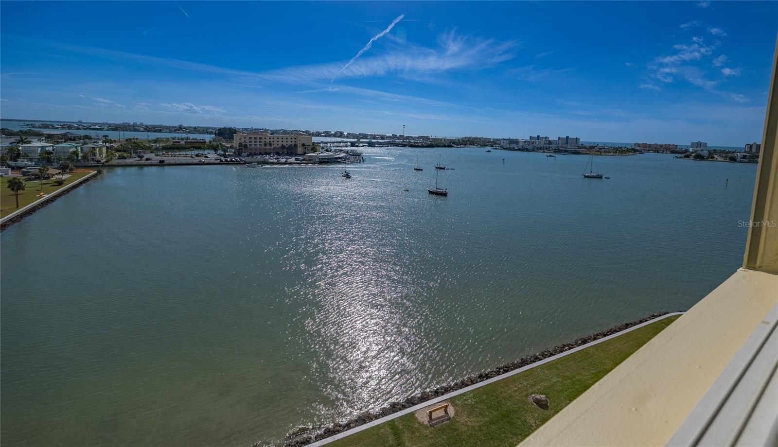 Image 58 of 60 For 4775 Cove Circle 1002