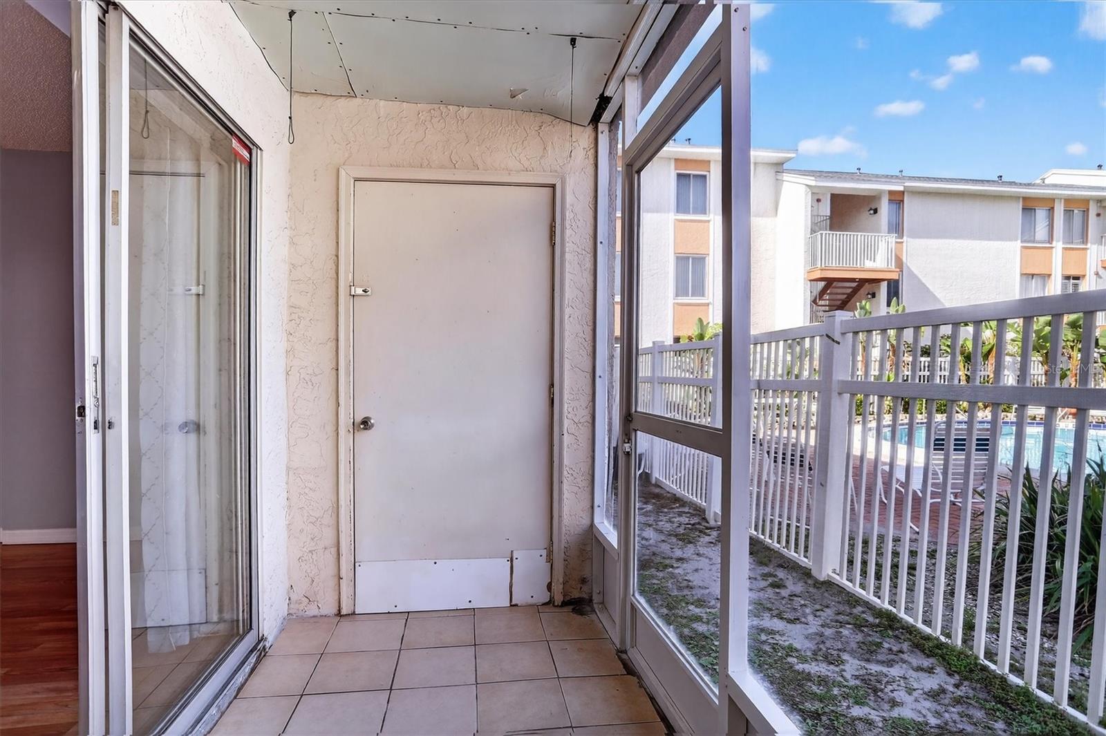 Image 12 of 19 For 511 99th Avenue N 102