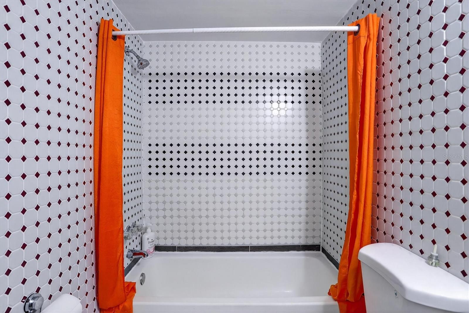 Image 17 of 19 For 511 99th Avenue N 102