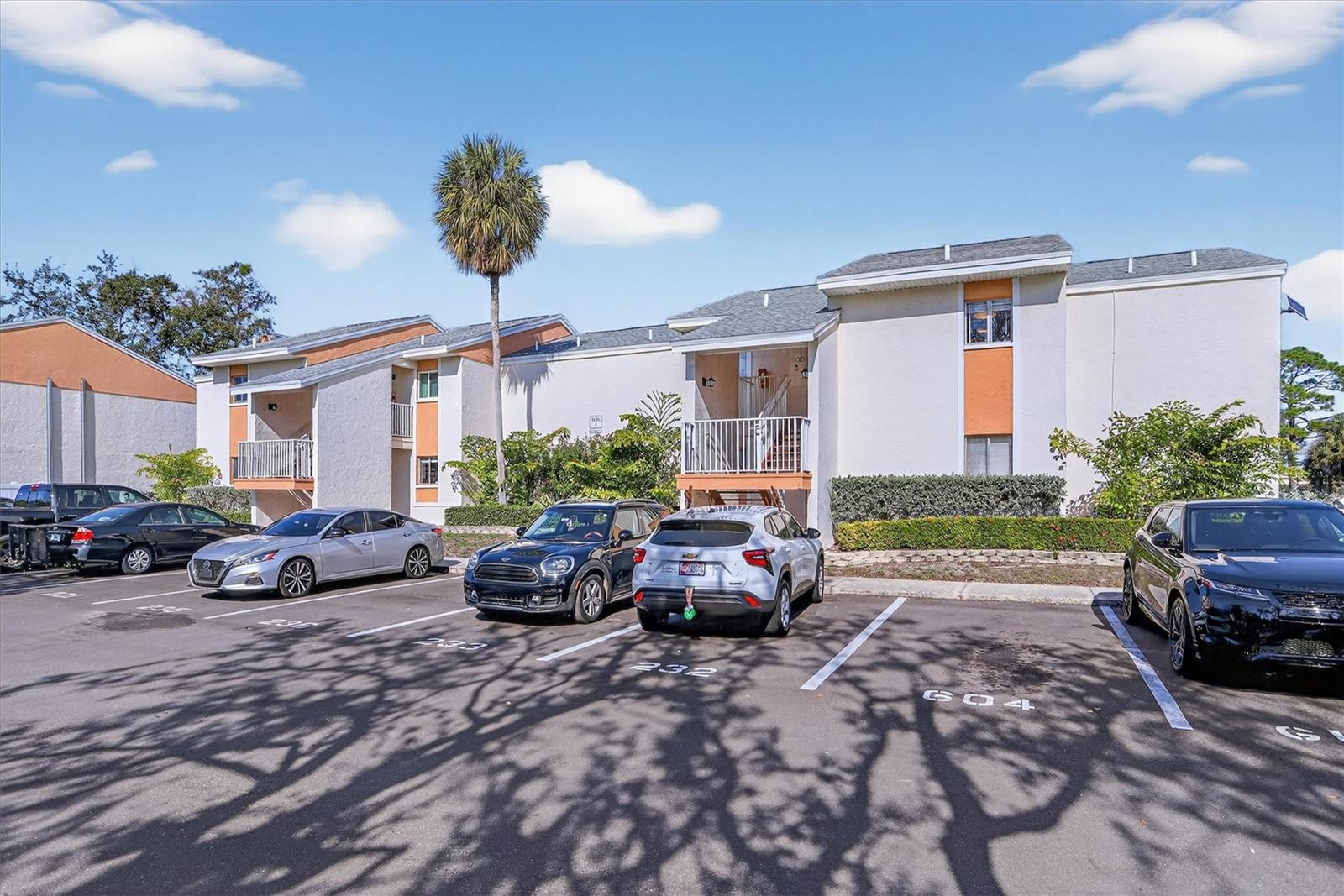 Image 4 of 19 For 511 99th Avenue N 102