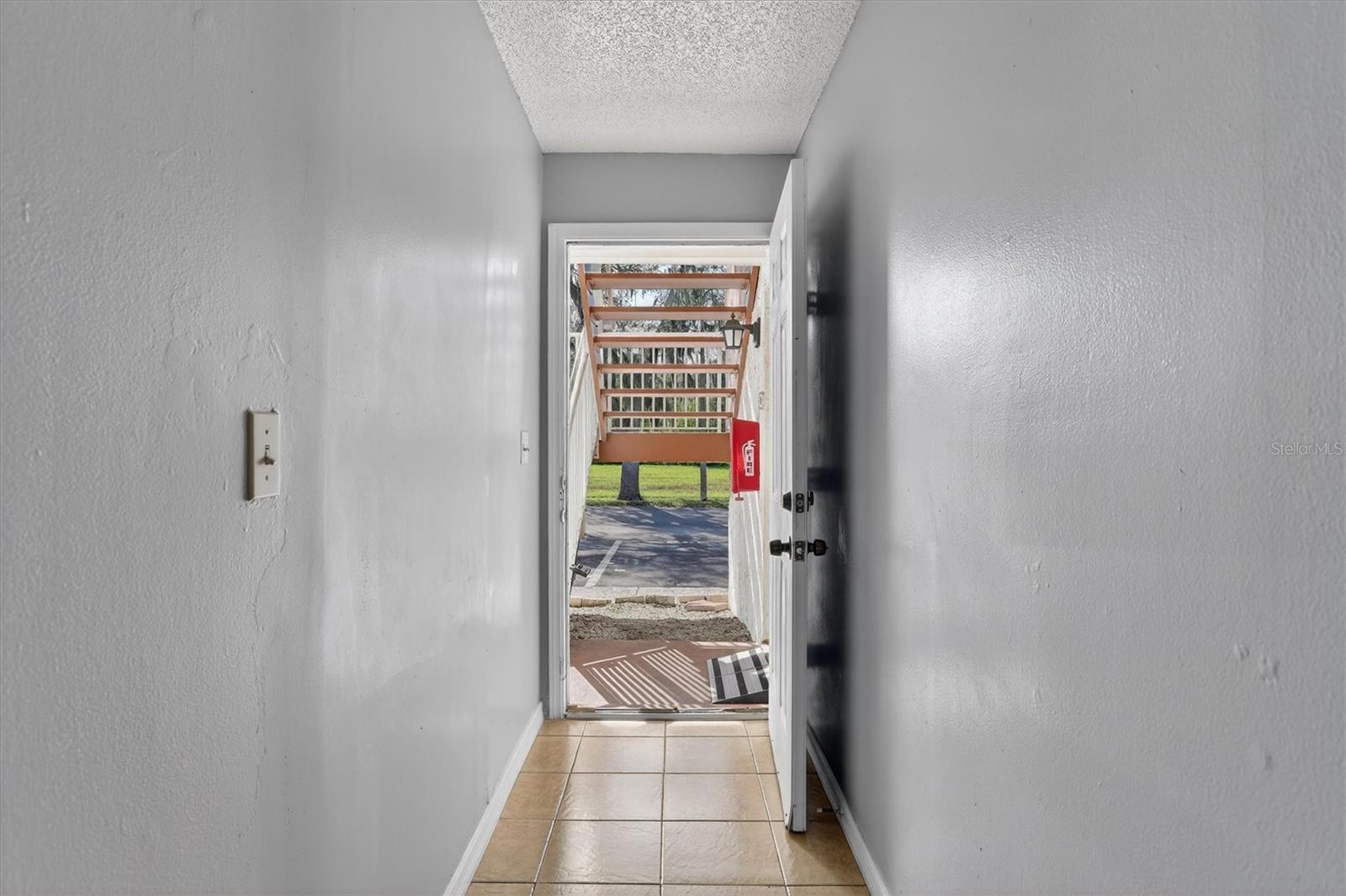 Image 6 of 19 For 511 99th Avenue N 102