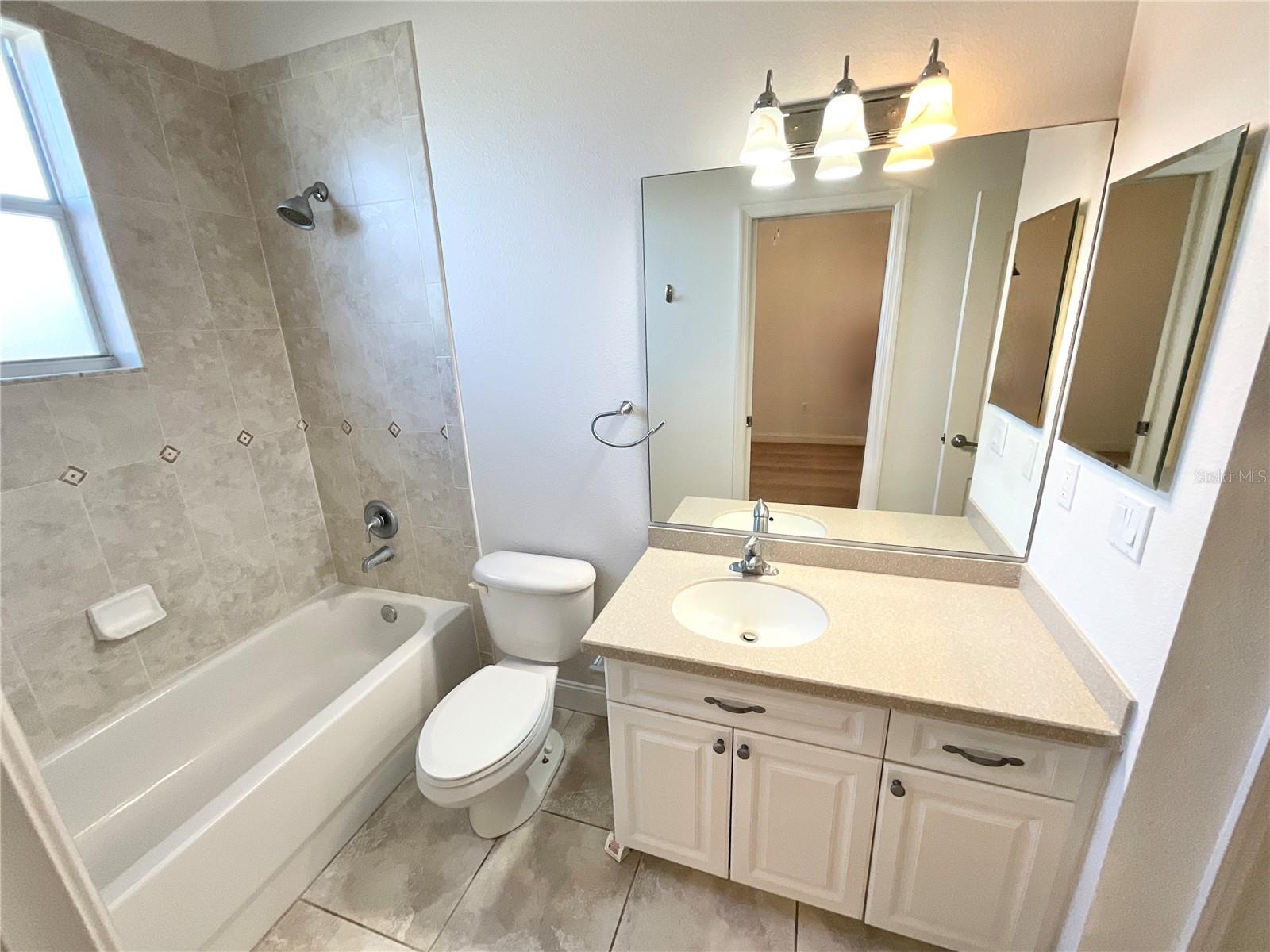 Image 18 of 28 For 1828 Osprey Lane