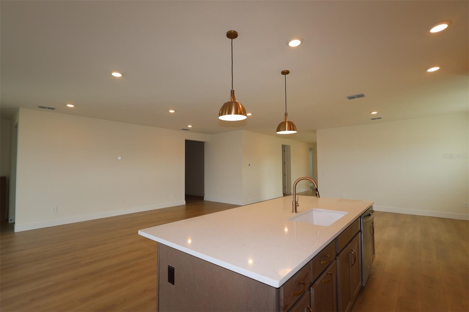 Image 3 of 17 For 12718 Driftwood Tide Drive