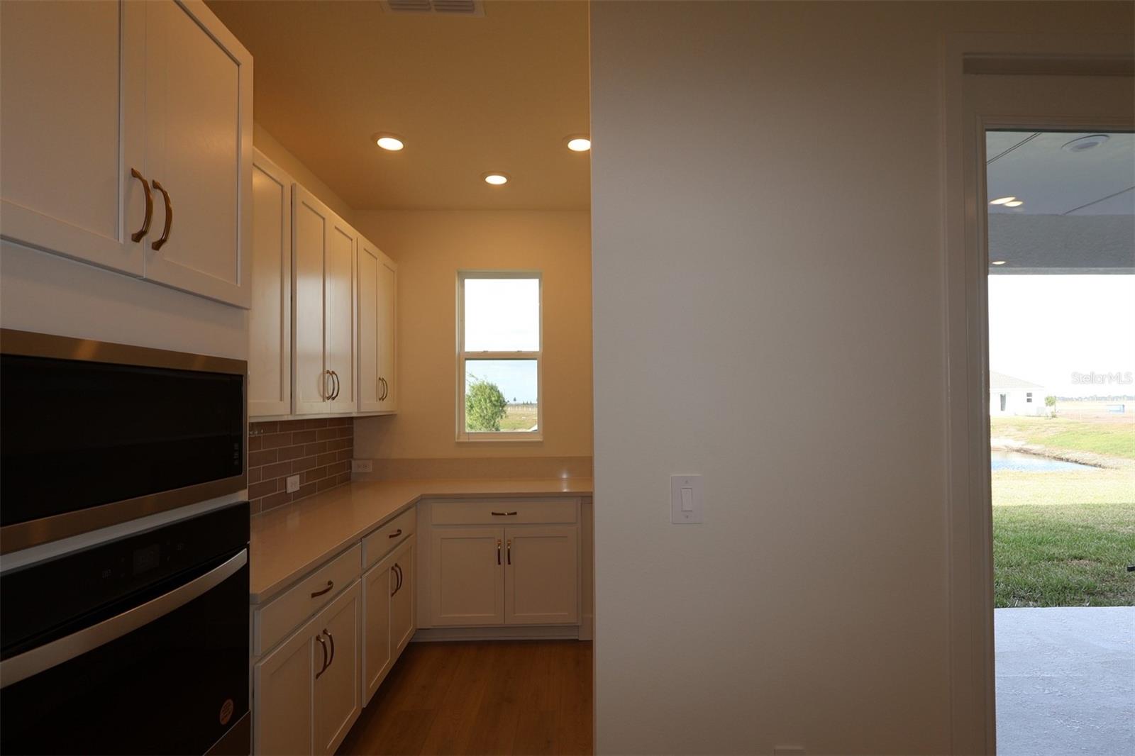 Image 5 of 17 For 12718 Driftwood Tide Drive