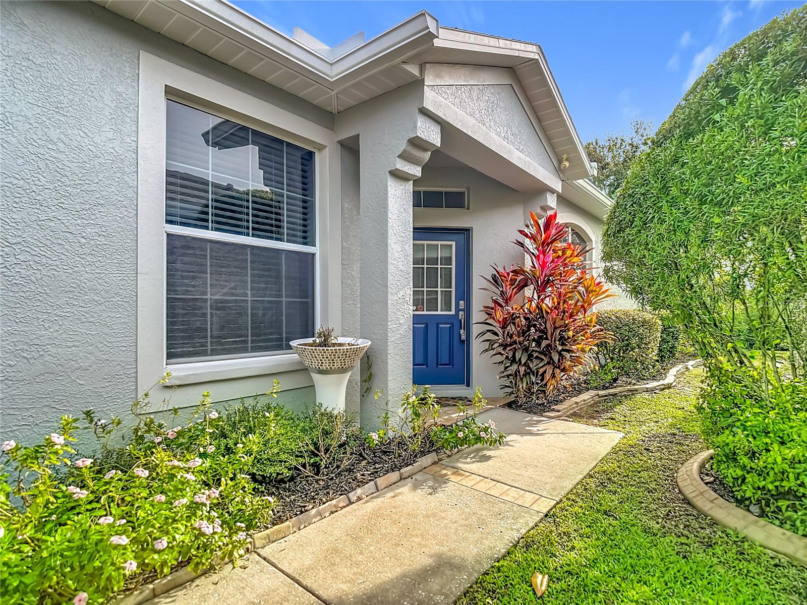 Listing photo id 0 for 7526 Deer Path Lane