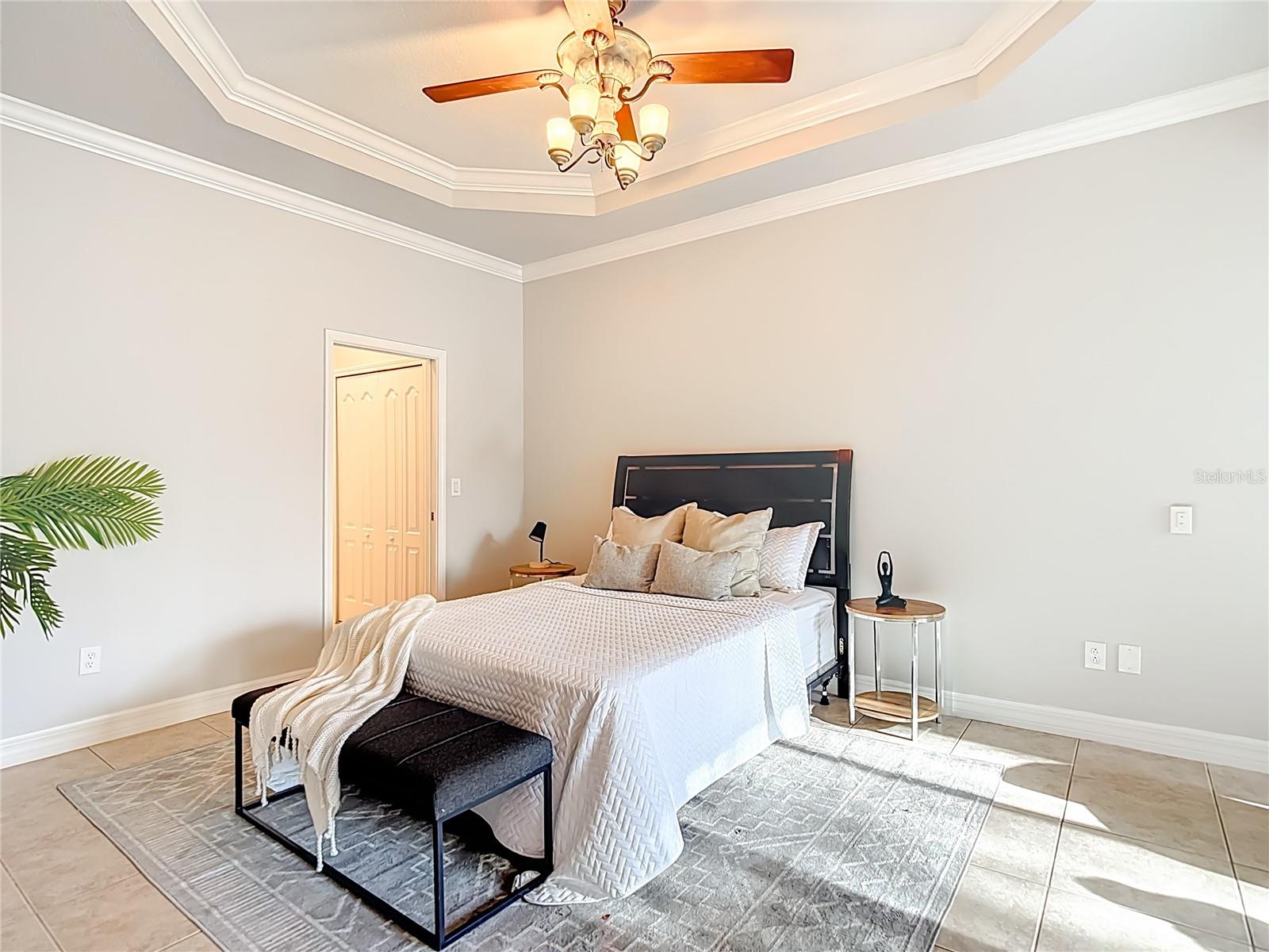 Listing photo id 19 for 7526 Deer Path Lane