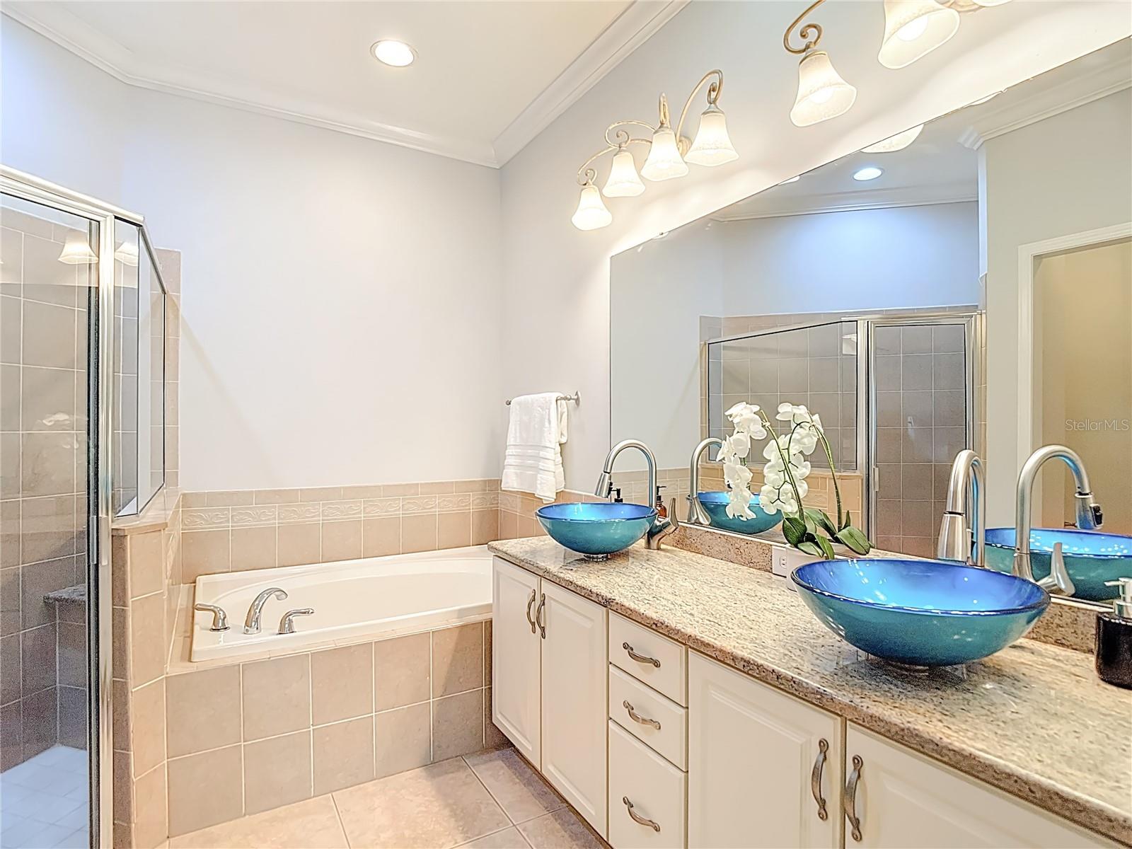 Listing photo id 26 for 7526 Deer Path Lane