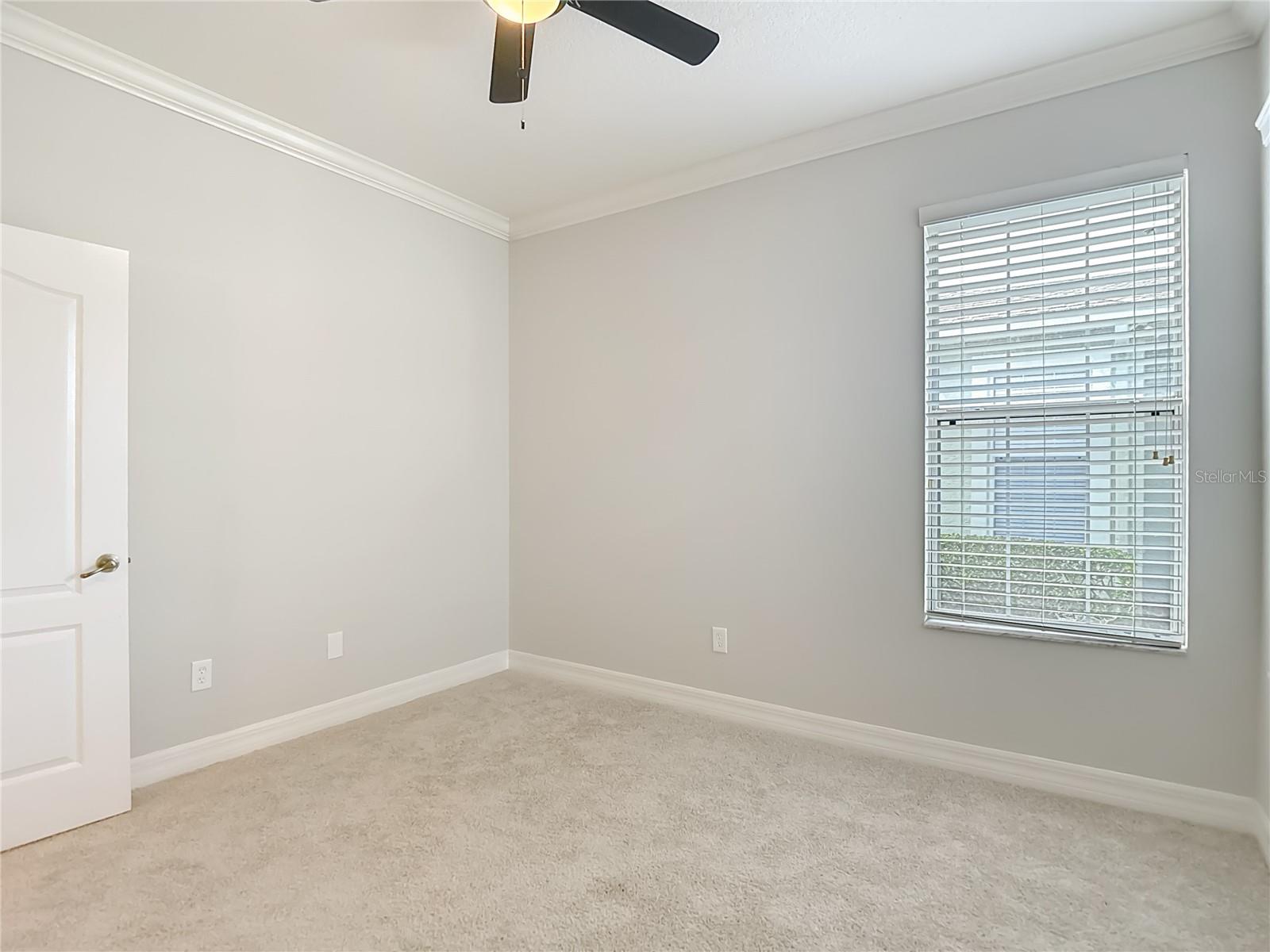 Listing photo id 31 for 7526 Deer Path Lane