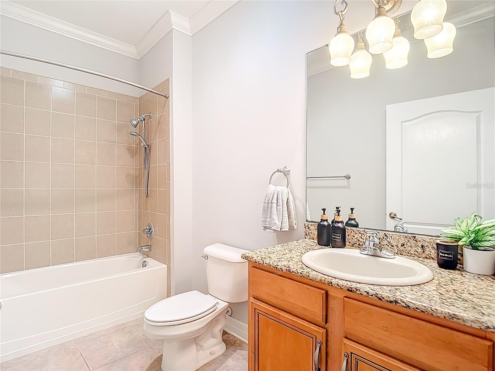 Listing photo id 32 for 7526 Deer Path Lane