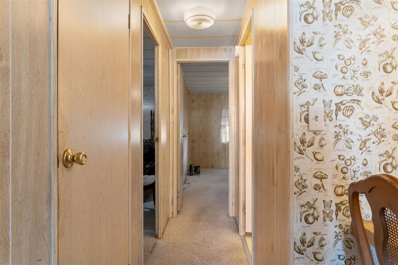 Image 16 of 43 For 12118 Fairway Avenue