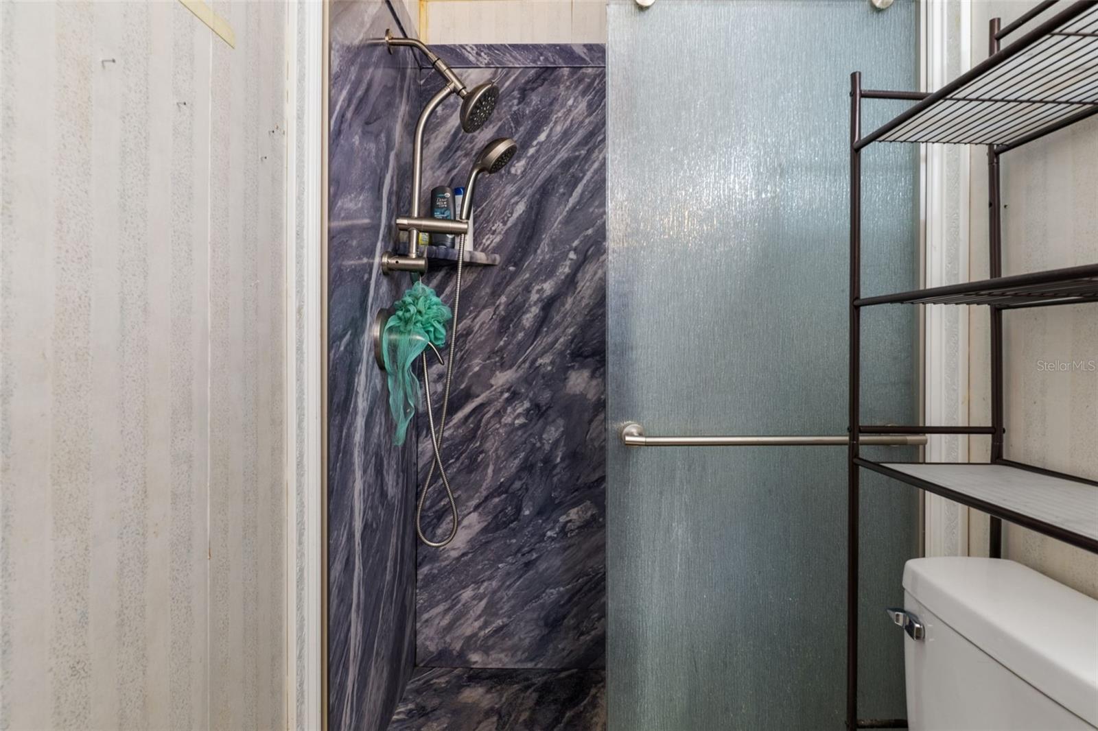 Image 21 of 43 For 12118 Fairway Avenue