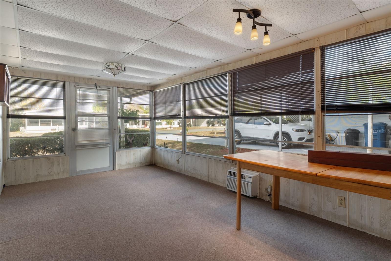 Image 31 of 43 For 12118 Fairway Avenue