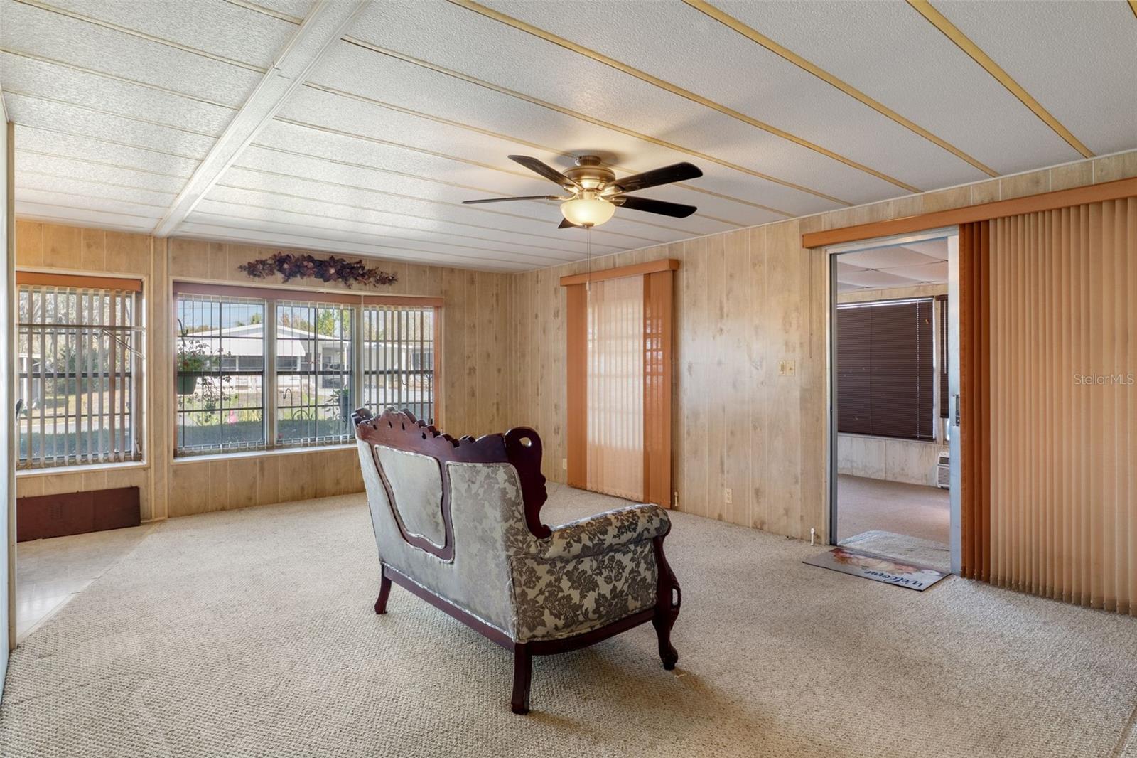 Image 8 of 43 For 12118 Fairway Avenue