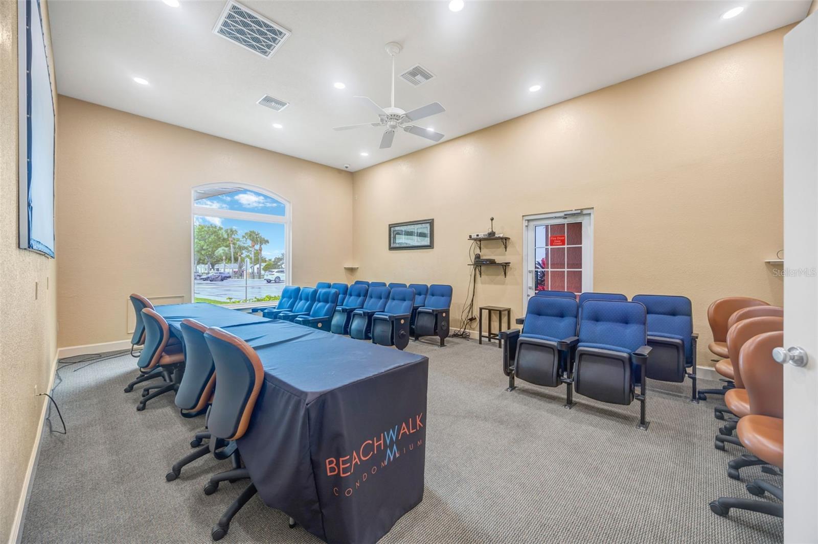 Image 30 of 34 For 4309 Bayside Village Drive 101