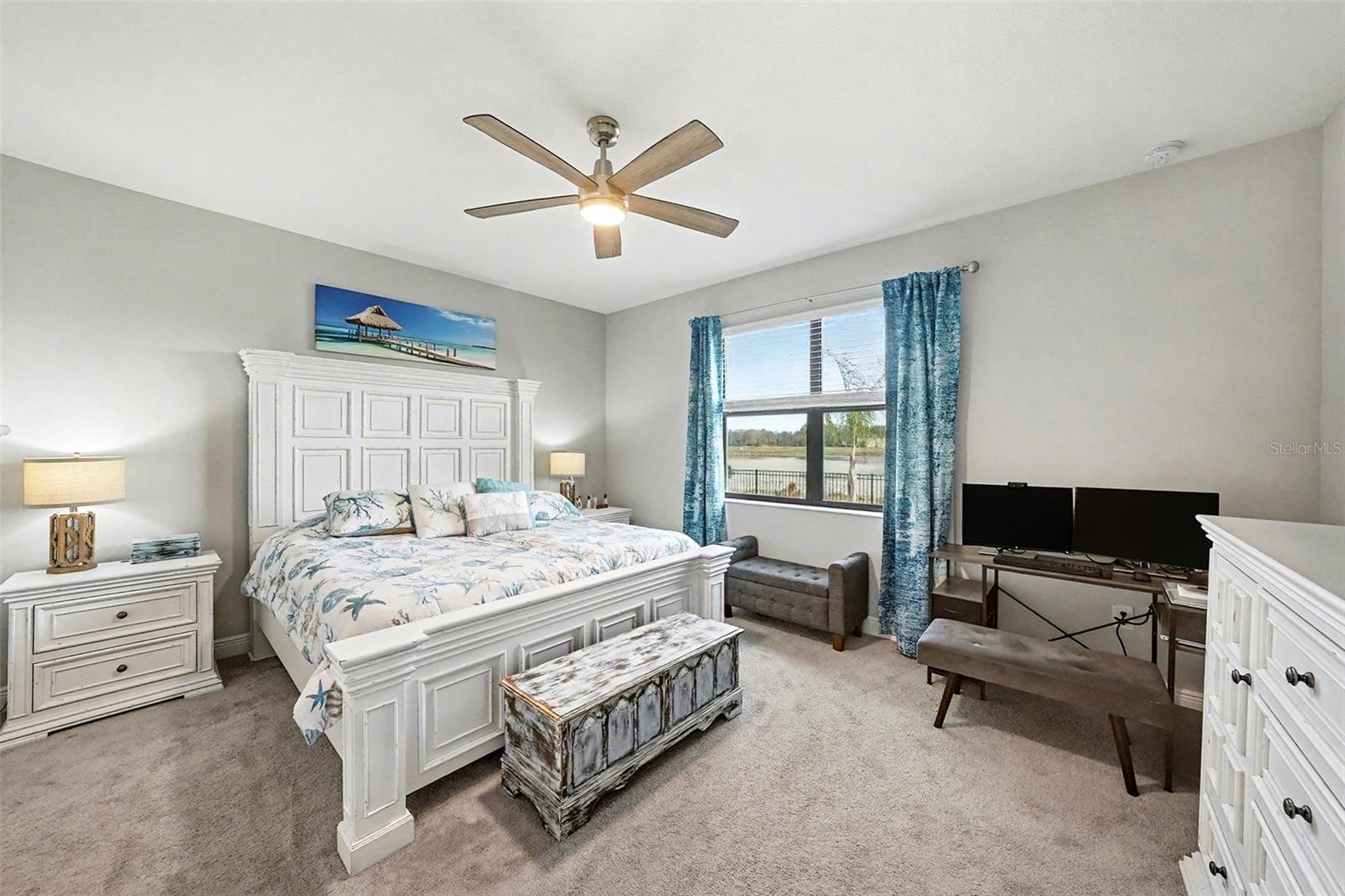 Listing photo id 8 for 13638 Moosehead Circle