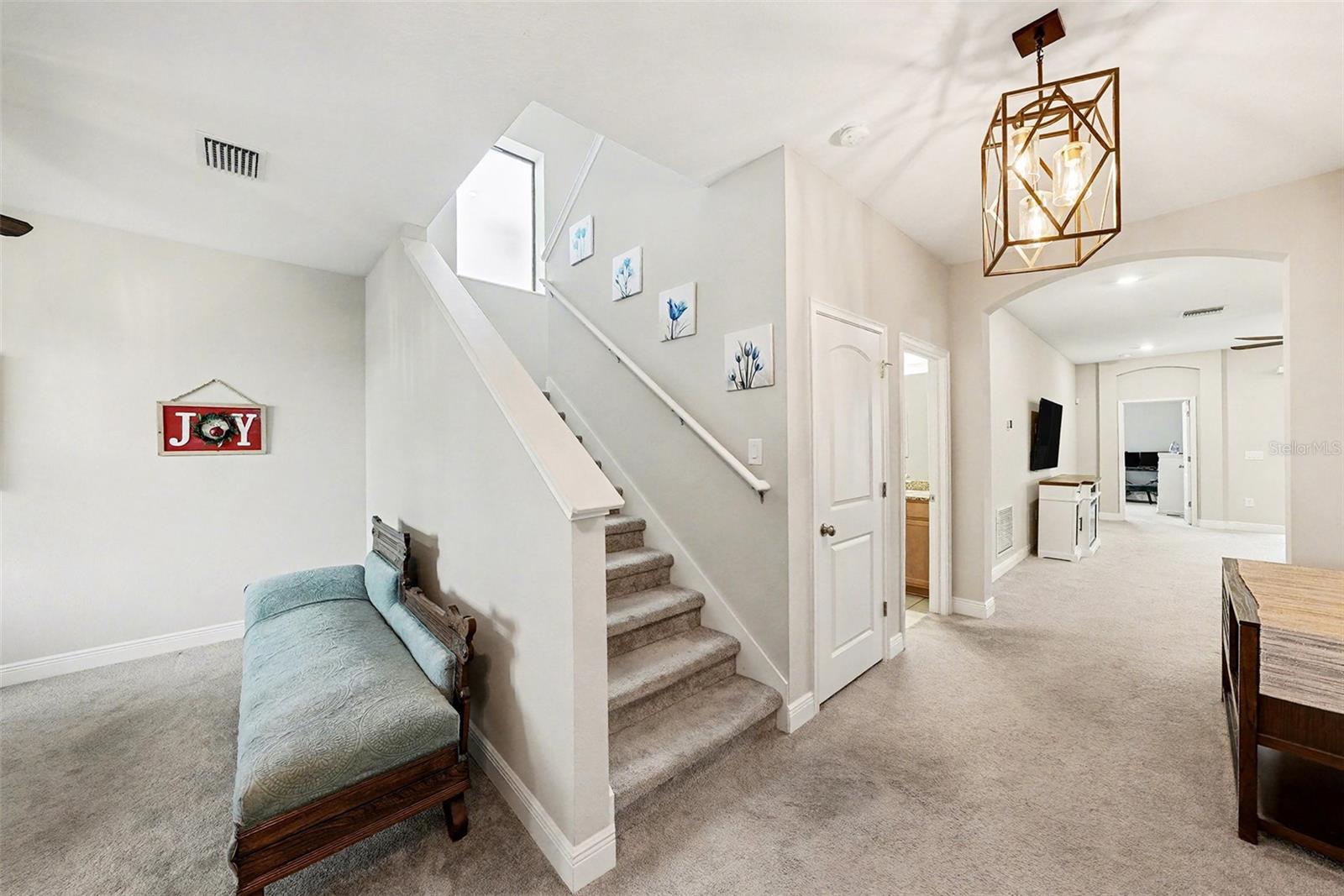 Listing photo id 4 for 13638 Moosehead Circle