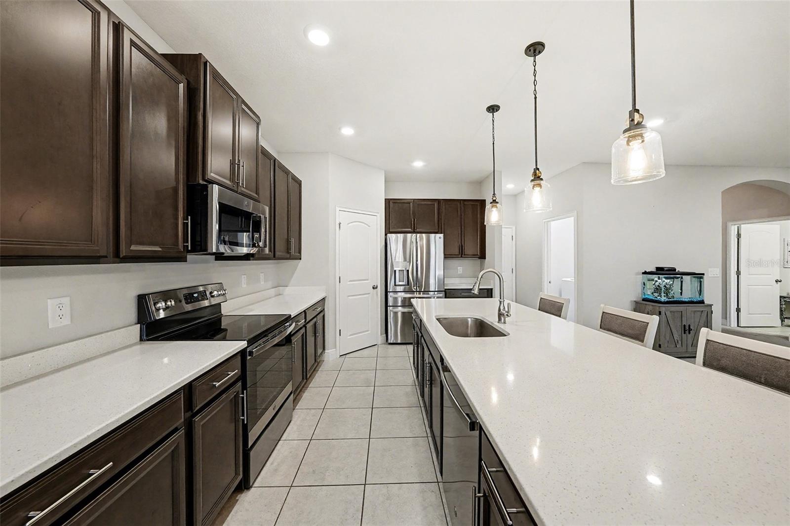 Listing photo id 7 for 13638 Moosehead Circle