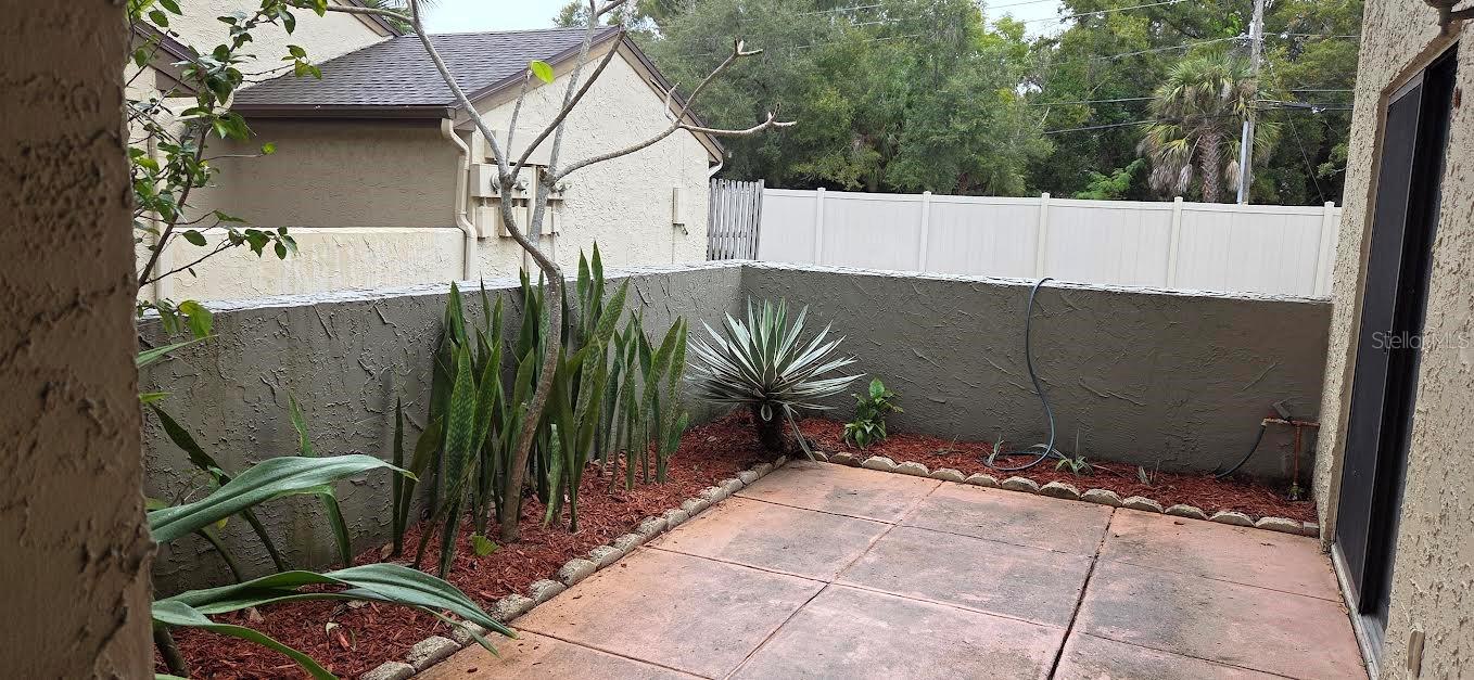 Image 17 of 24 For 6262 142nd Avenue 1310