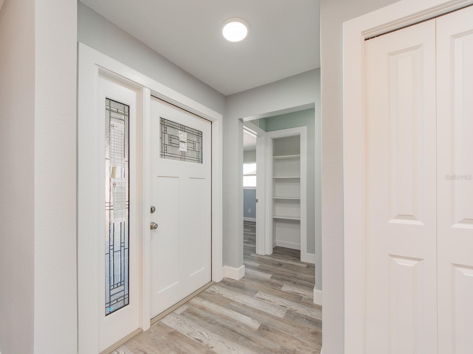 Listing photo id 4 for 12446 88th Avenue