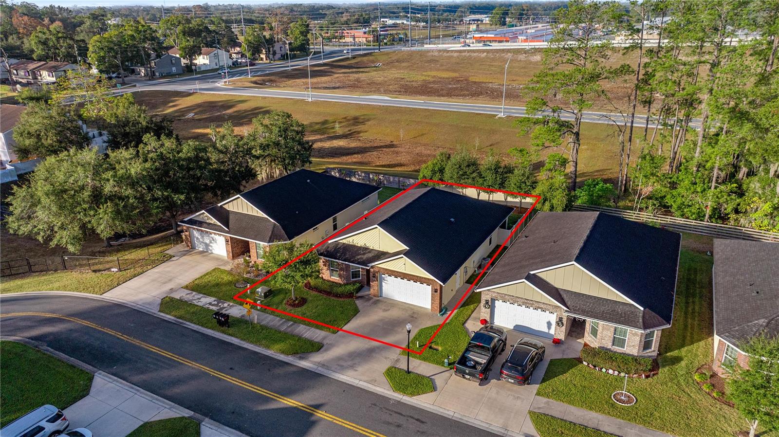 Image 13 of 32 For 2120 37th Court