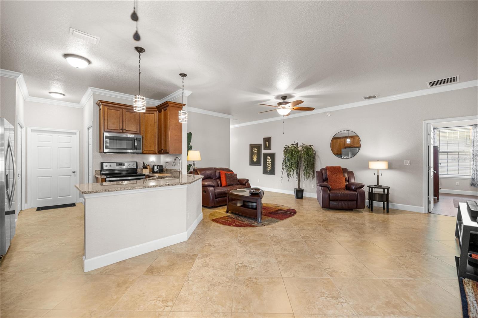 Image 18 of 32 For 2120 37th Court