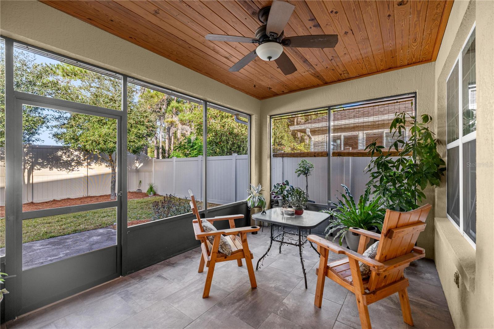 Image 4 of 32 For 2120 37th Court