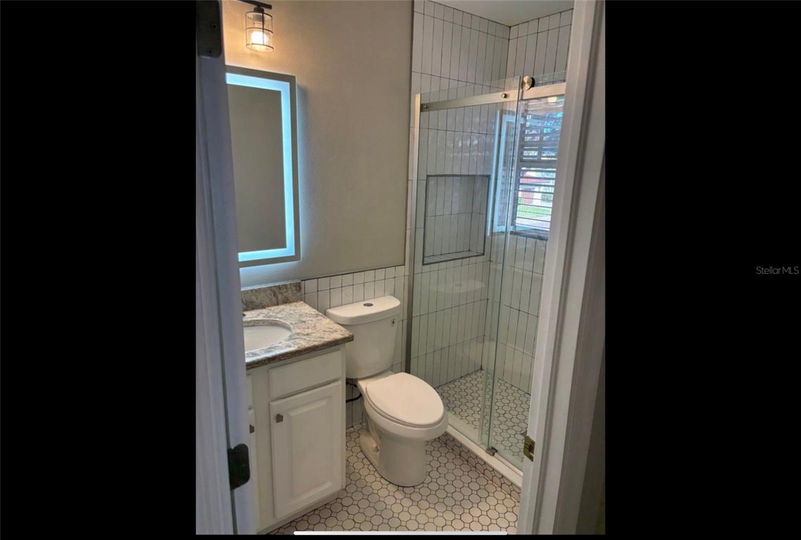 Image 17 of 23 For 2920 El Prado Boulevard 1