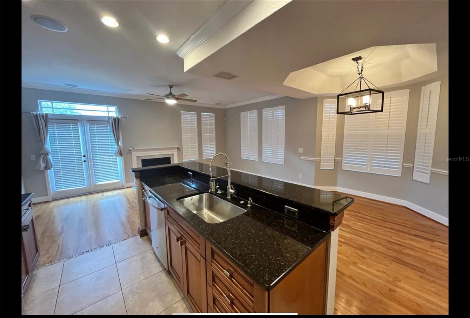 Image 4 of 23 For 2920 El Prado Boulevard 1