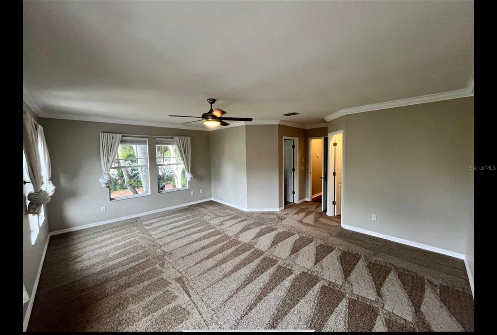 Image 8 of 23 For 2920 El Prado Boulevard 1