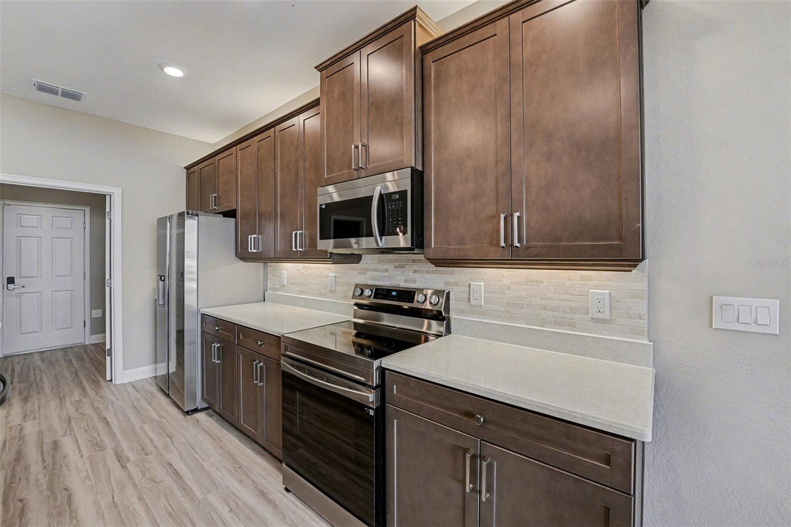 Image 12 of 32 For 1464 Melrose St