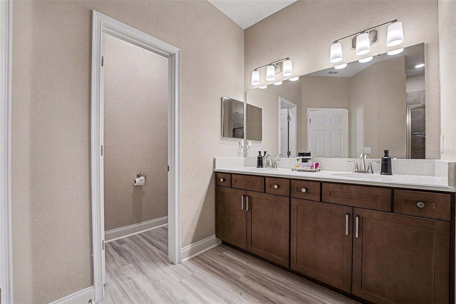 Image 17 of 32 For 1464 Melrose St